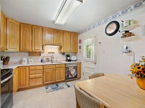 1135 S Wright Street, Lakewood CO 80228