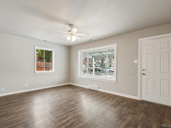 1680 Newark Street, Aurora CO 80010