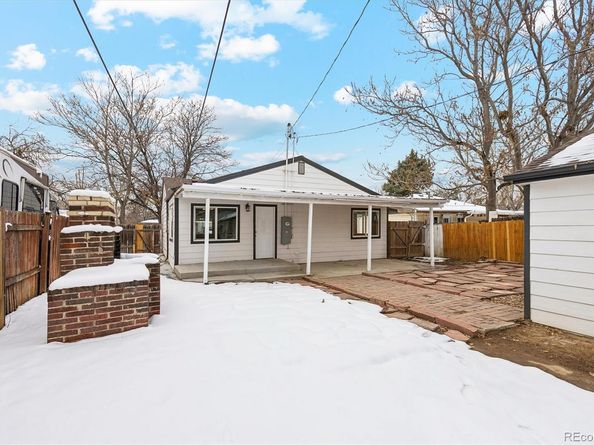 1680 Newark Street, Aurora CO 80010