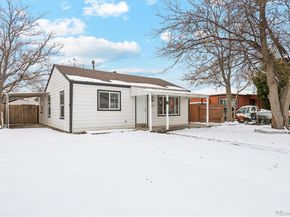 1680 Newark Street, Aurora CO 80010