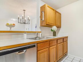 2231 S Vaughn Way 317 B, Aurora CO 80014