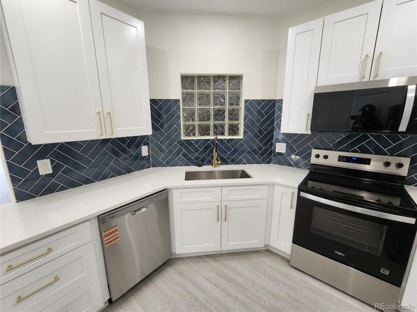1631 W Canal Circle 832, Littleton CO 80120