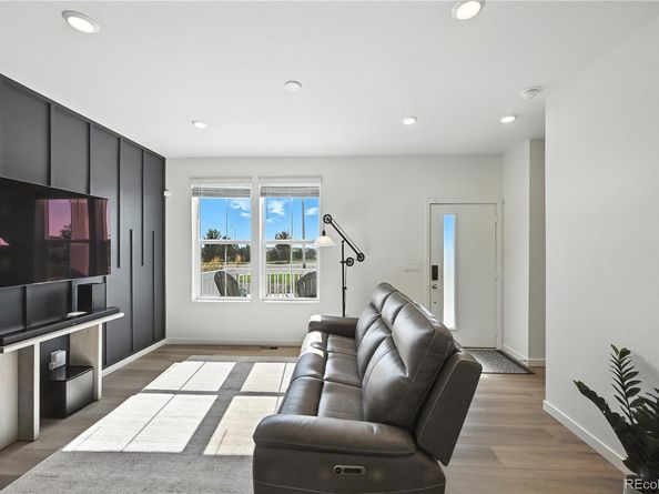 9072 Gladiola Way B, Arvada CO 80005