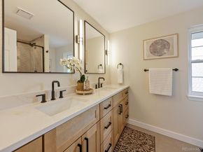8135 S Syracuse Street, Centennial CO 80112