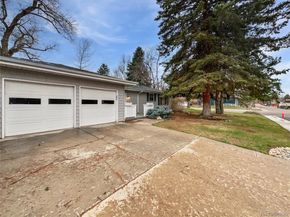 2900 S Downing Street, Englewood CO 80113