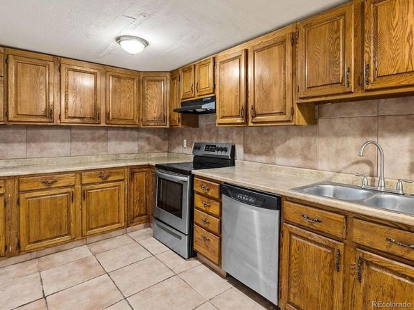 403 Emporia Street, Aurora CO 80010