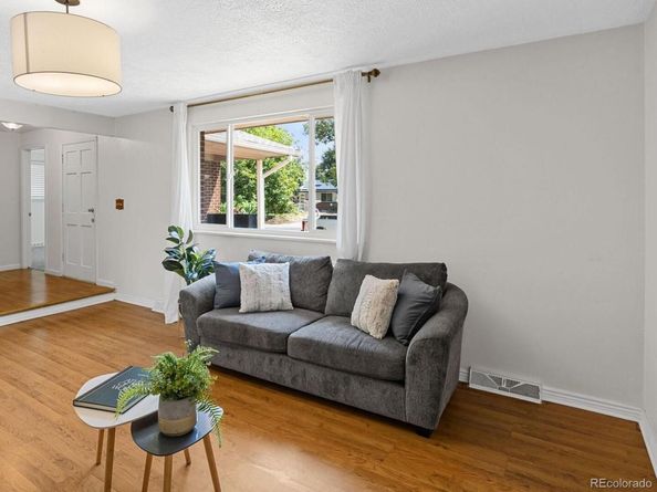 403 Emporia Street, Aurora CO 80010