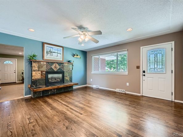 305 Cottonwood Court, Longmont CO 80501