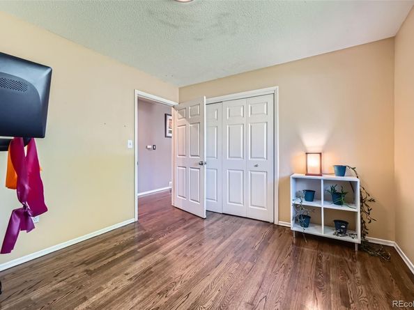 305 Cottonwood Court, Longmont CO 80501