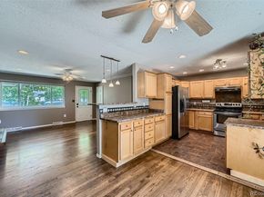 305 Cottonwood Court, Longmont CO 80501