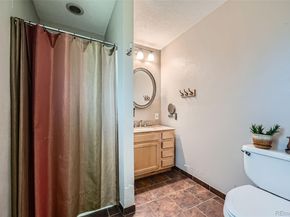 305 Cottonwood Court, Longmont CO 80501