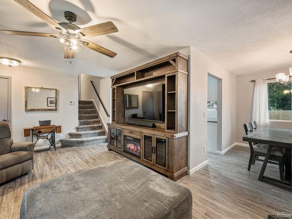 9934 W Caley Avenue, Littleton CO 80123