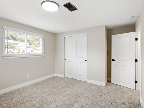 958 S Routt Court, Lakewood CO 80226