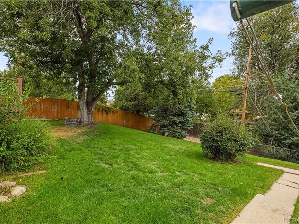 958 S Routt Court, Lakewood CO 80226