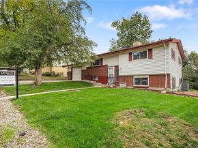 958 S Routt Court, Lakewood CO 80226