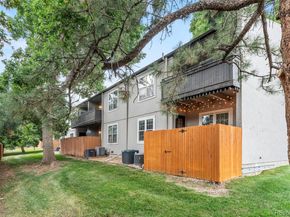 2301 E Fremont Avenue U01, Centennial CO 80122