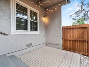 2301 E Fremont Avenue U01, Centennial CO 80122