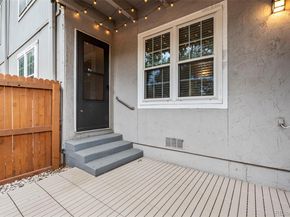 2301 E Fremont Avenue U01, Centennial CO 80122