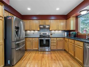 Undisclosed Address #3327246, Broomfield CO 80020