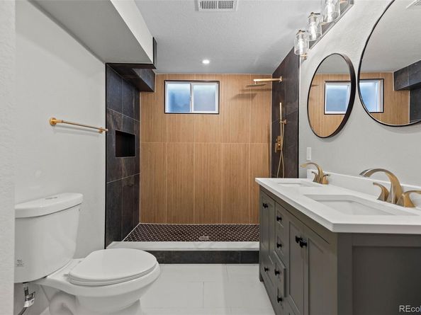 7281 S Lincoln Way, Centennial CO 80122
