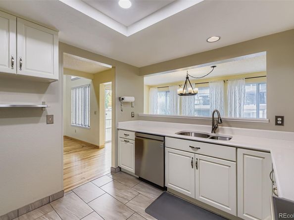 8105 S Humboldt Circle, Centennial CO 80122