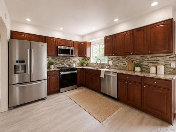 2012 S Ivory Street, Aurora CO 80013