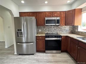 2012 S Ivory Street, Aurora CO 80013