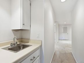 1520 W Briarwood Avenue, Littleton CO 80120