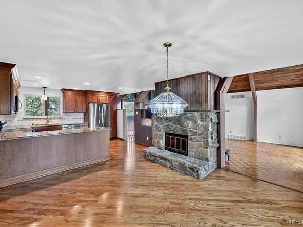 942 S Beech Street, Lakewood CO 80228