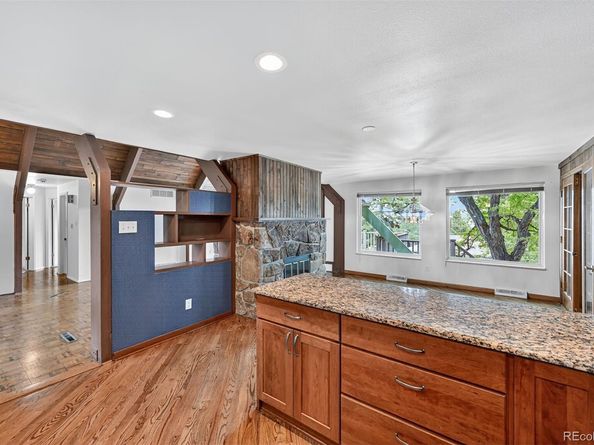 942 S Beech Street, Lakewood CO 80228