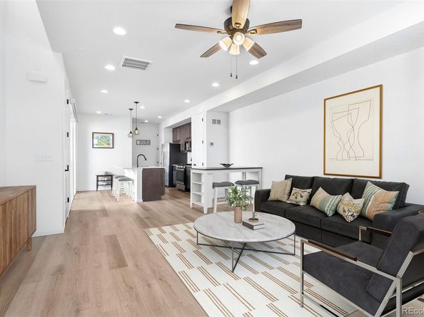 22826 E Tufts Place A, Aurora CO 80015