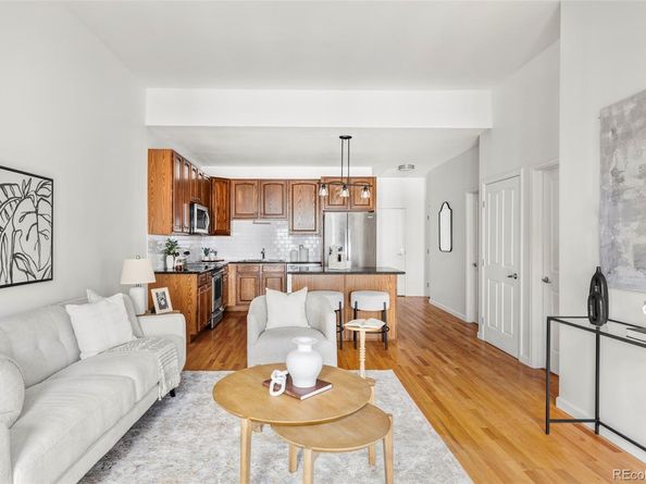 1950 N Logan Street 1013, Denver CO 80203