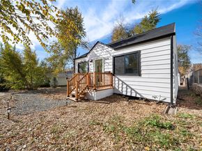 3075 S Clarkson Street, Englewood CO 80113