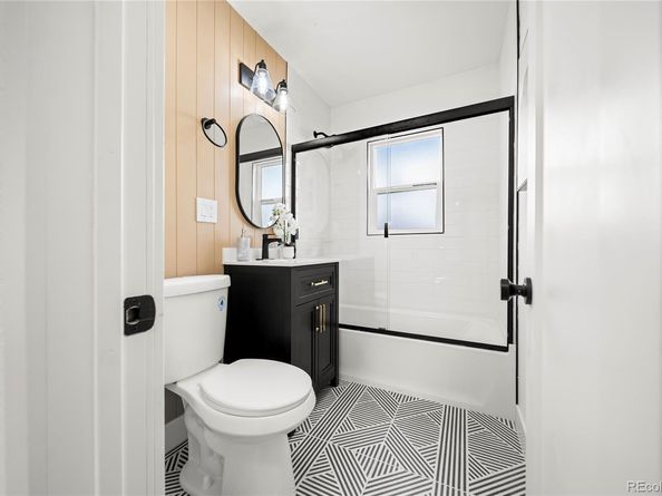 3075 S Clarkson Street, Englewood CO 80113