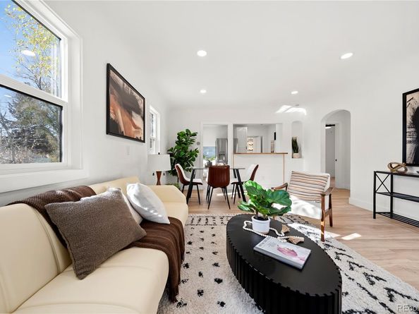 3075 S Clarkson Street, Englewood CO 80113