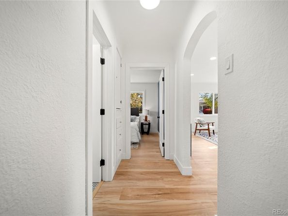 3075 S Clarkson Street, Englewood CO 80113