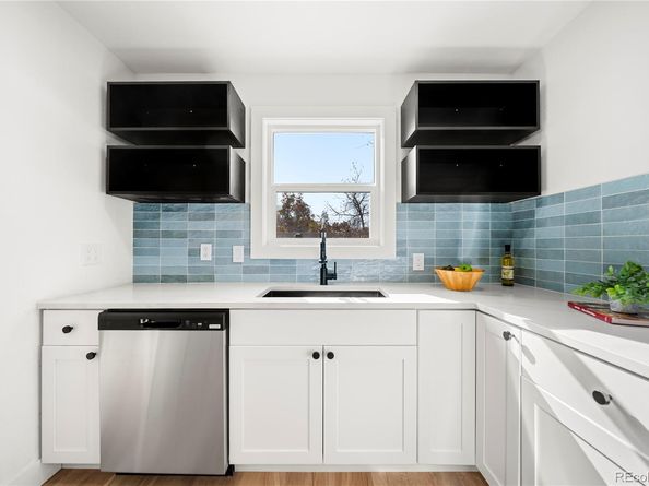 3075 S Clarkson Street, Englewood CO 80113