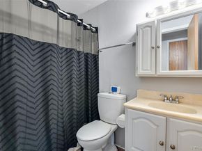 Undisclosed Address #7395640, Aurora CO 80013