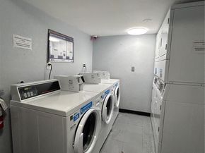 Undisclosed Address #7799200, Denver CO 80231