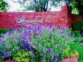 15604 E Chenango Avenue, Aurora CO 80015