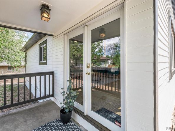 9525 W 11th Avenue, Lakewood CO 80215