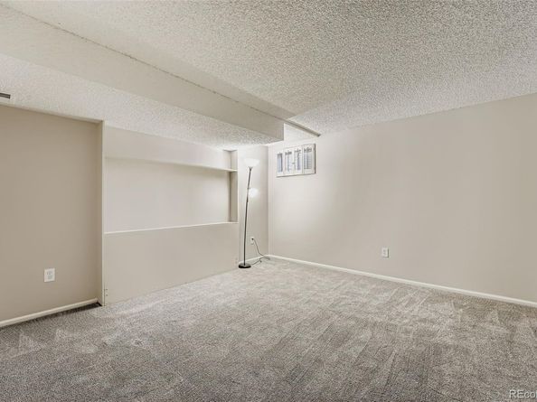 2800 S Heather Gardens Way B, Aurora CO 80014