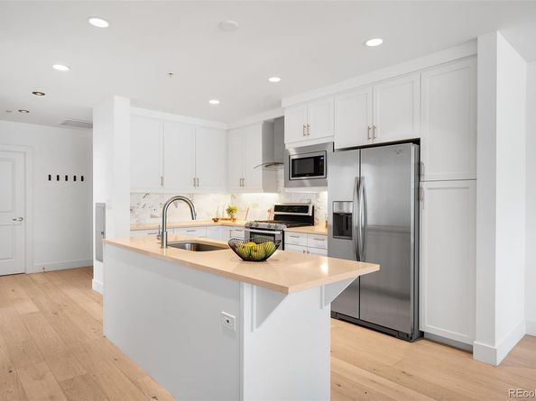 3301 Arapahoe Avenue 411, Boulder CO 80303