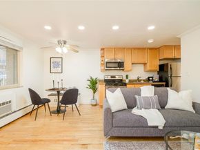 1135 Elizabeth Street 105, Denver CO 80206