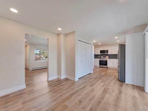 5480 Raritan Way, Denver CO 80221