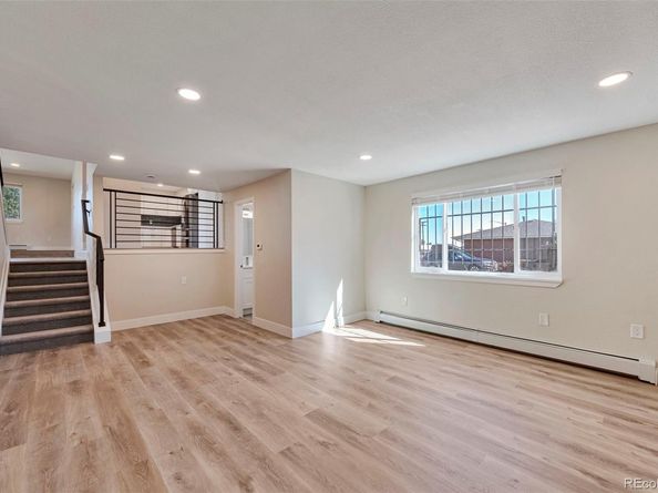 5480 Raritan Way, Denver CO 80221