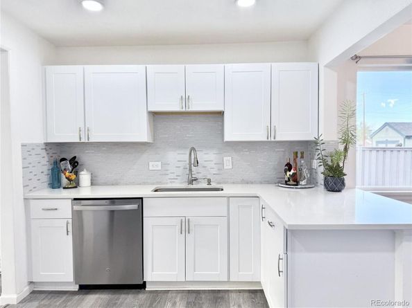 1910 S Knox Court, Denver CO 80219