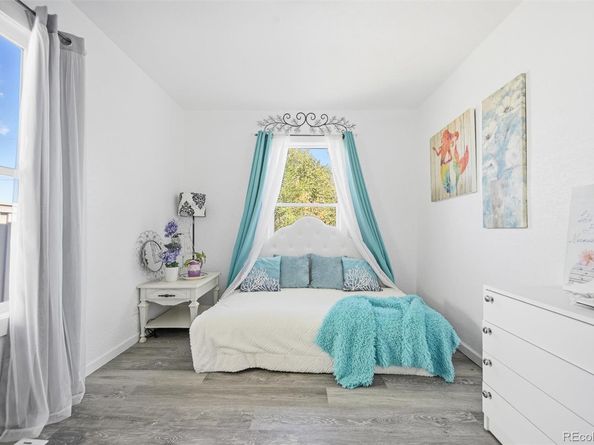 1910 S Knox Court, Denver CO 80219