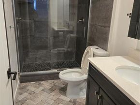 1050 S Monaco Parkway 25, Denver CO 80224