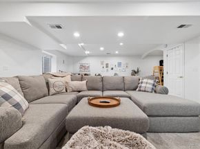 6143 S Newark Way, Englewood CO 80111